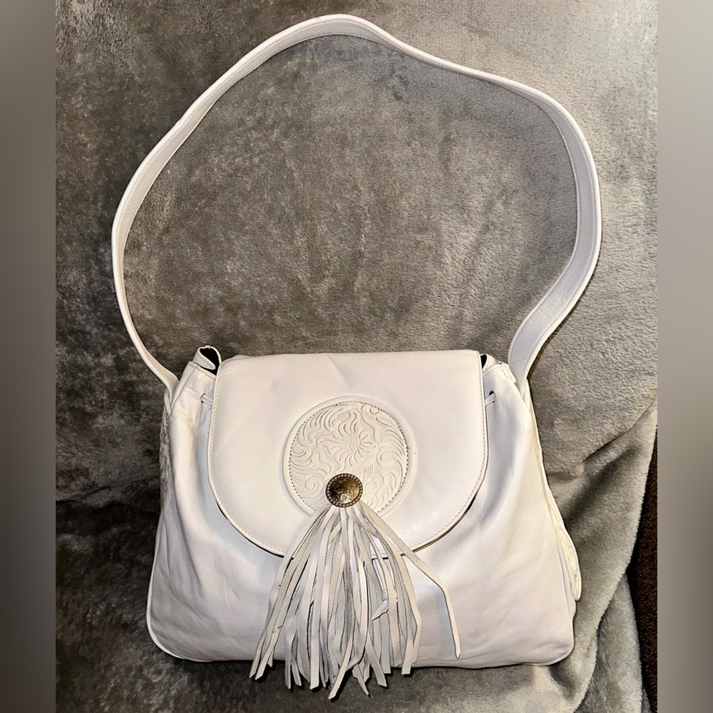 Creations by Lama (Tony Lama) White Leather Tooled/Tasseled Shoulder Bag